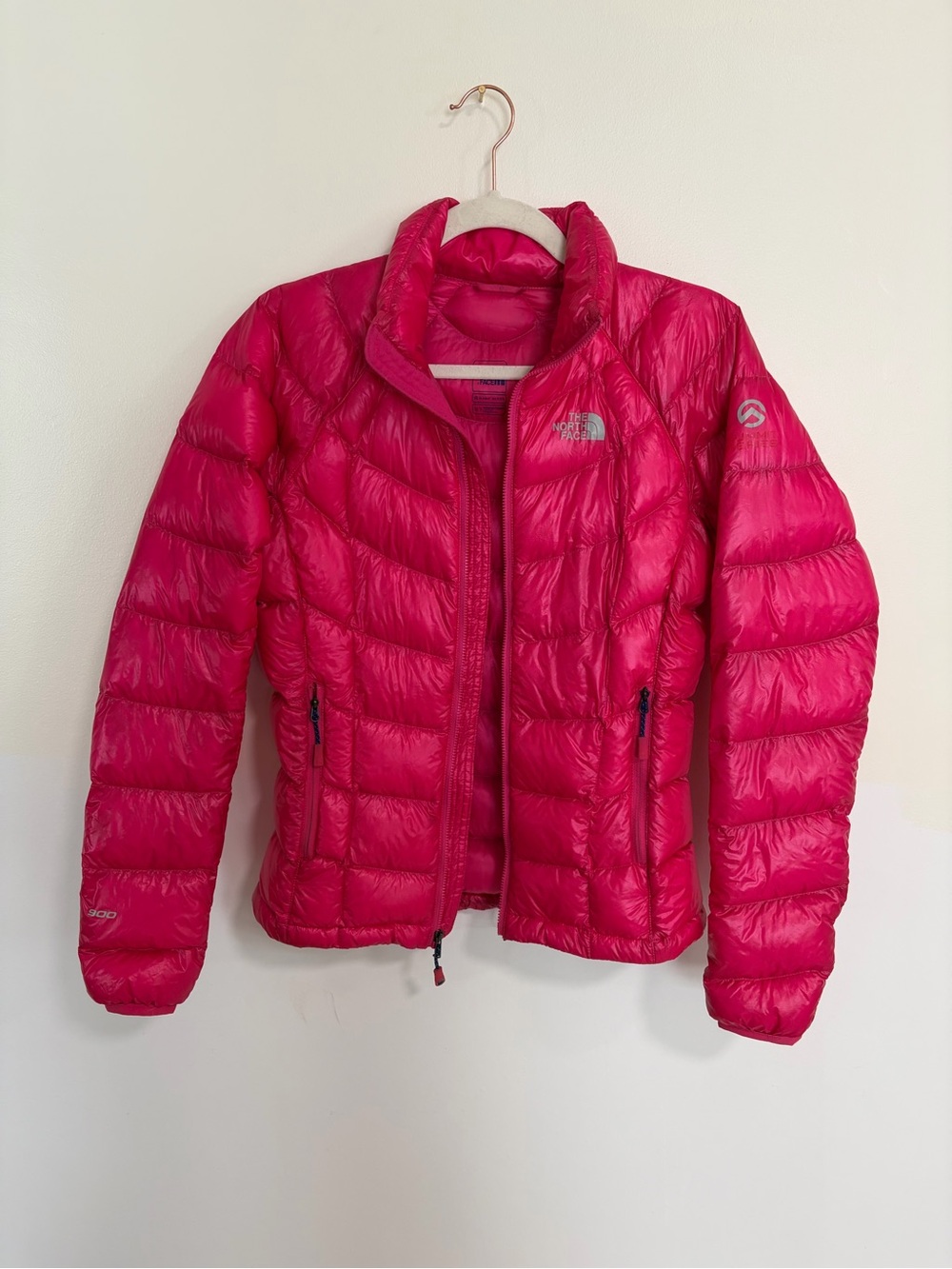 The North Face Women's Hot Pink Lightweight Quilted Jacket